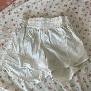 Women’s Hotty Hot High-Rise Lined Short 4" Lululemon